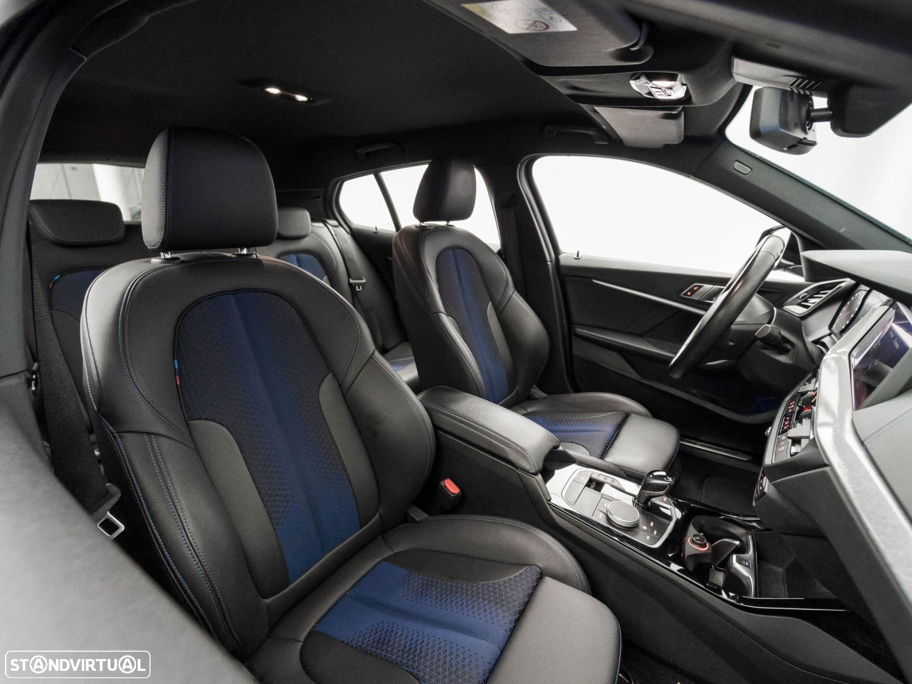 BMW 118 i Pack Desportivo M Auto - 36