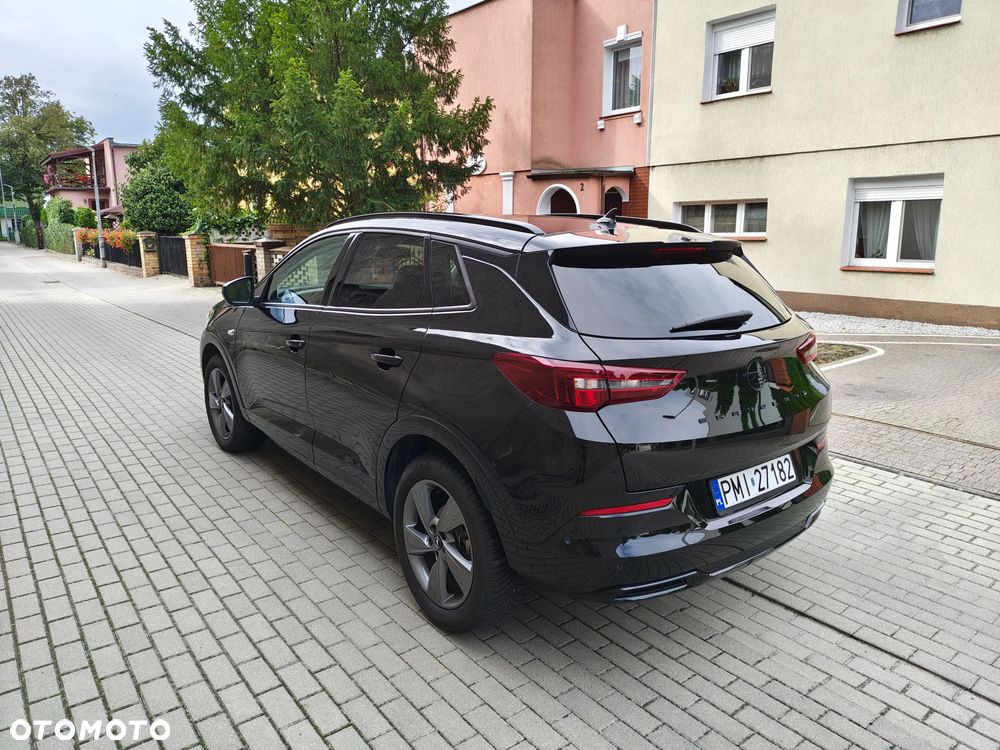 Opel Grandland X 1.2 Start/Stop Automatik Business INNOVATION - 2