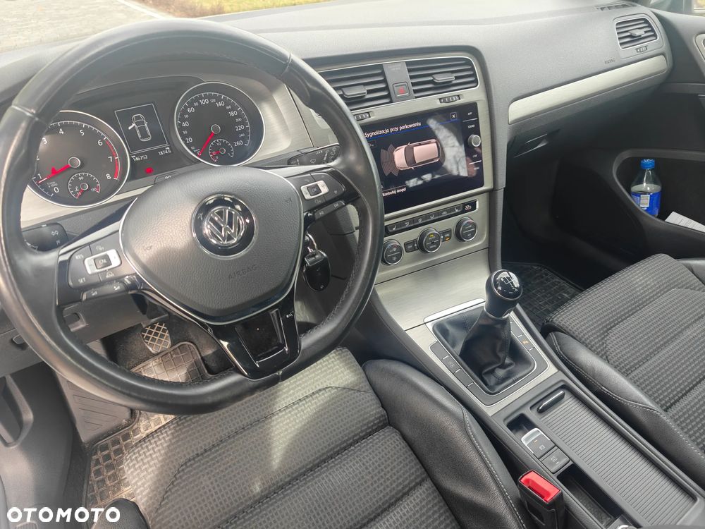 Volkswagen Golf 1.2 TSI BlueMotion Technology Comfortline - 16