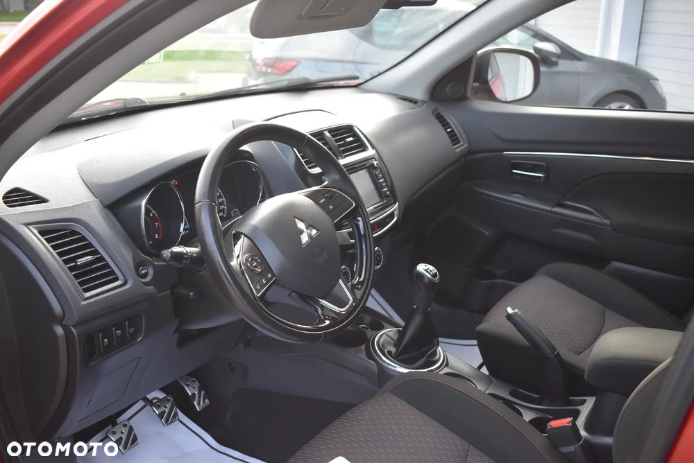 Mitsubishi ASX 1.6 Intense Plus Navi - 33