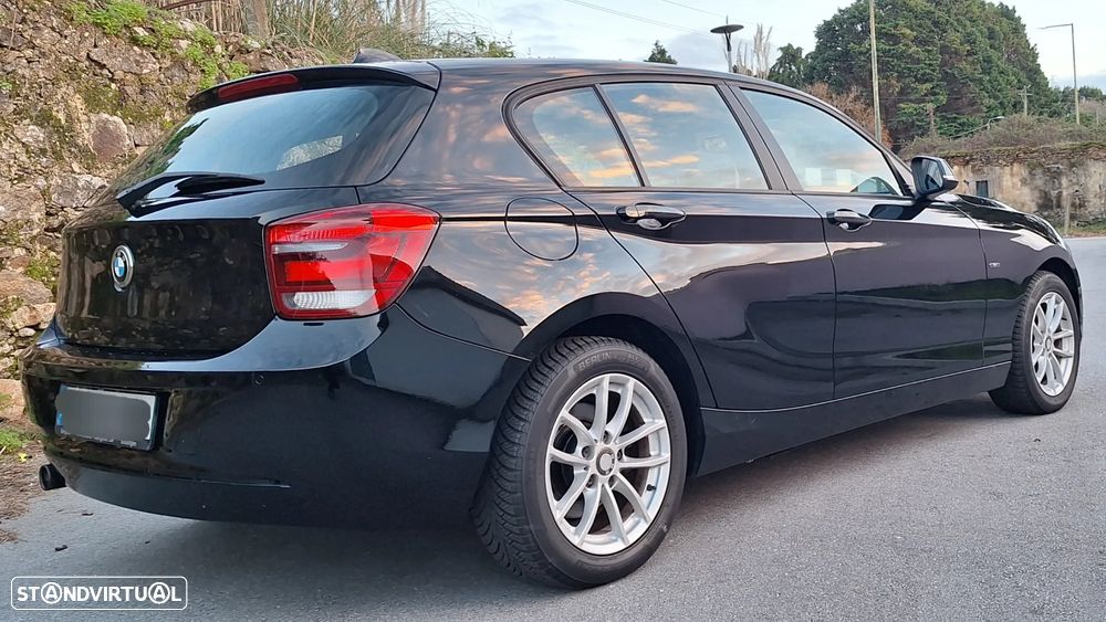 BMW 118 d Sport Line - 7