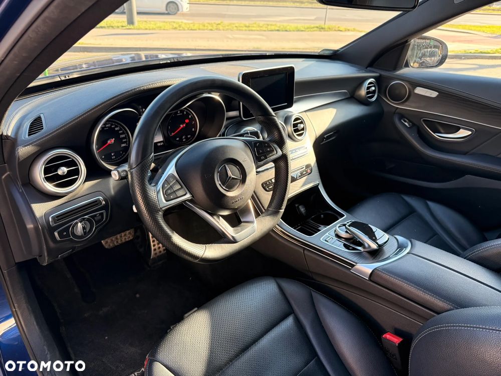 Mercedes-Benz Klasa C 200 4-Matic 9G-TRONIC - 26