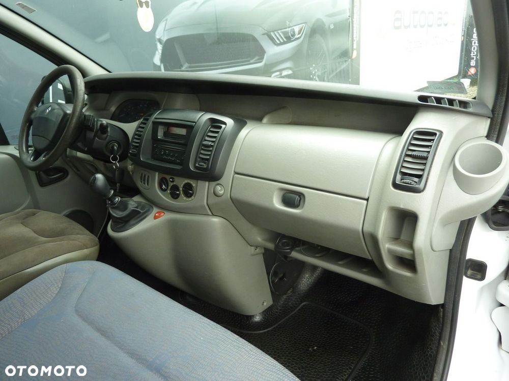 Renault Trafic - 14
