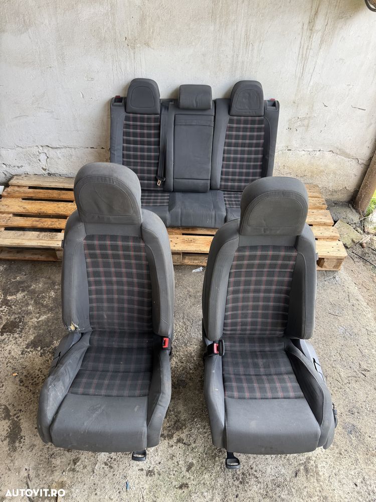 Interior volkswagen golf gti - 2