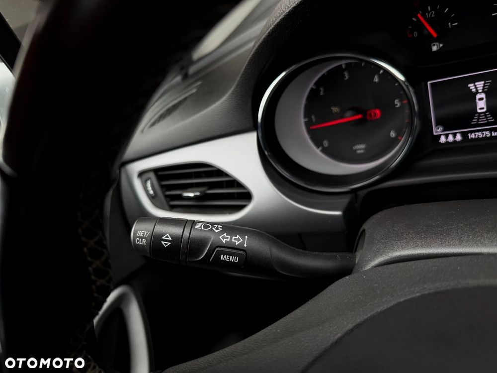 Opel Astra 1.6 CDTI Enjoy - 18