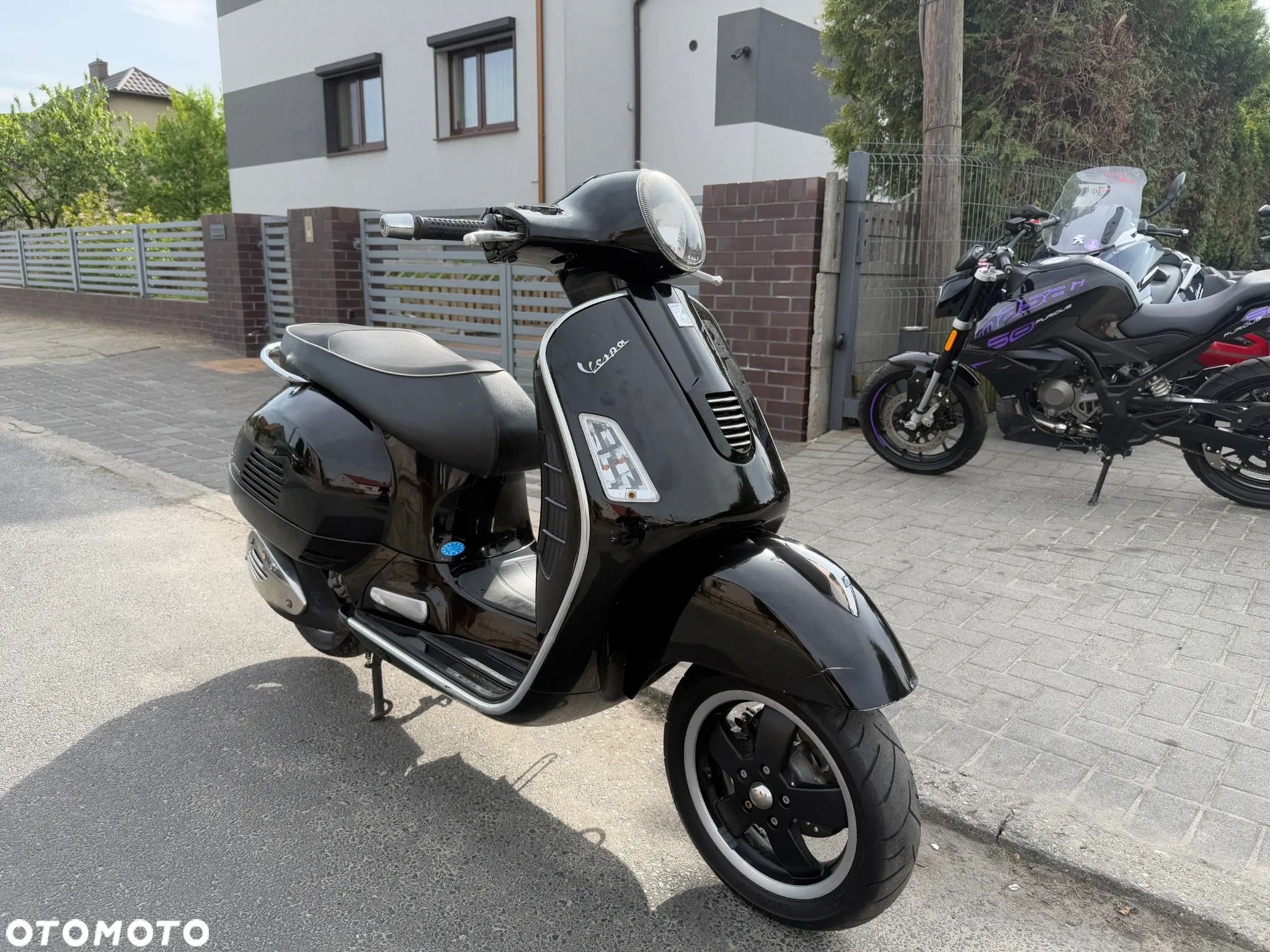 Piaggio Vespa - 1