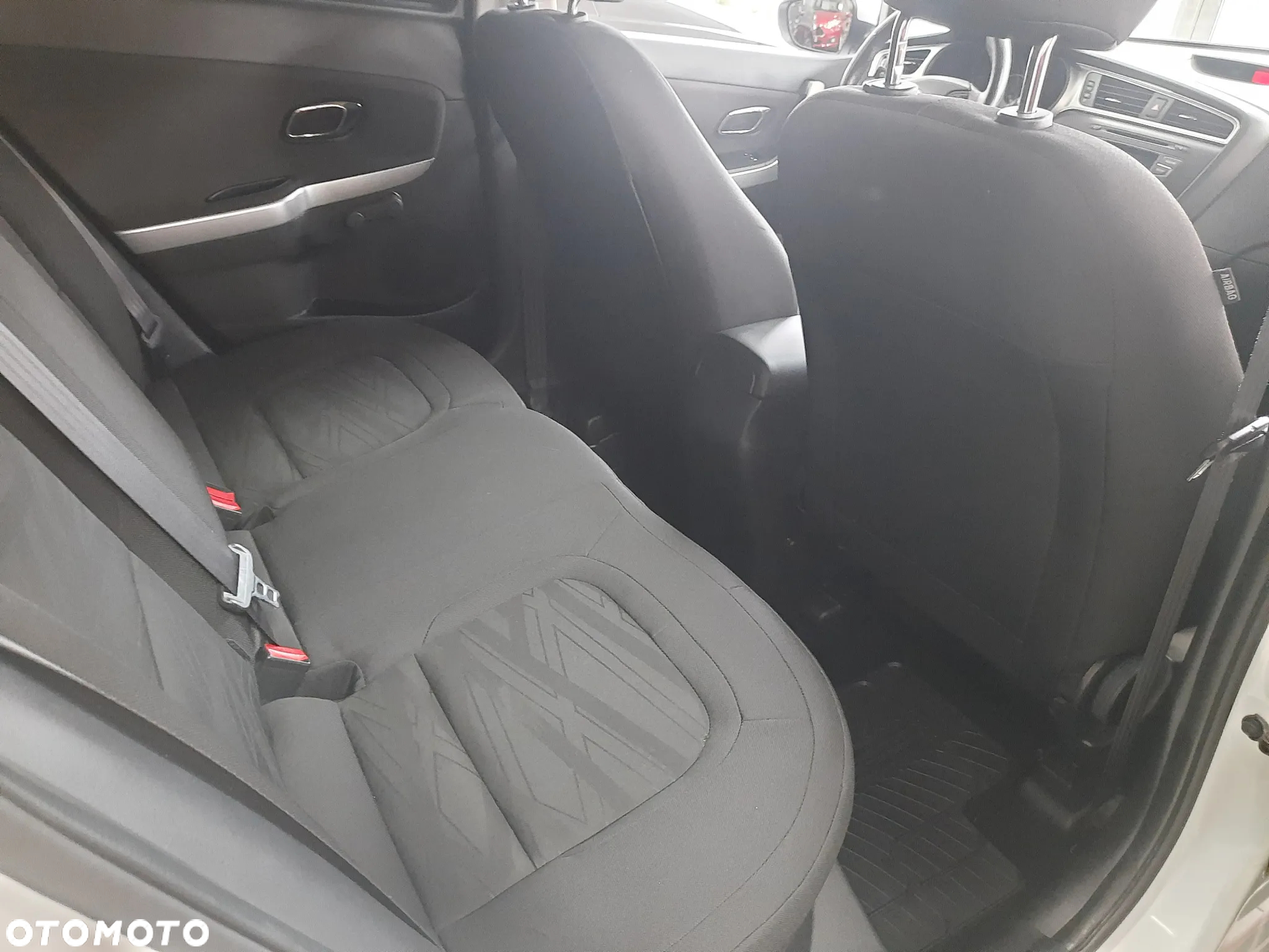 Kia Ceed - 18