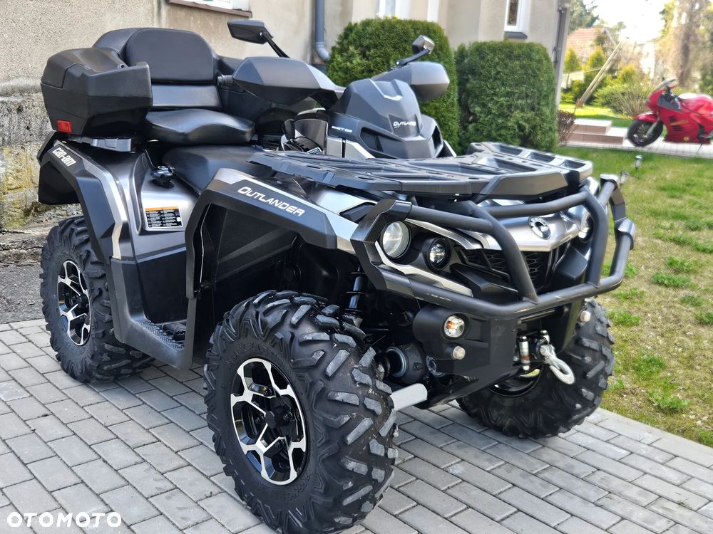 Can-Am Renegade - 10