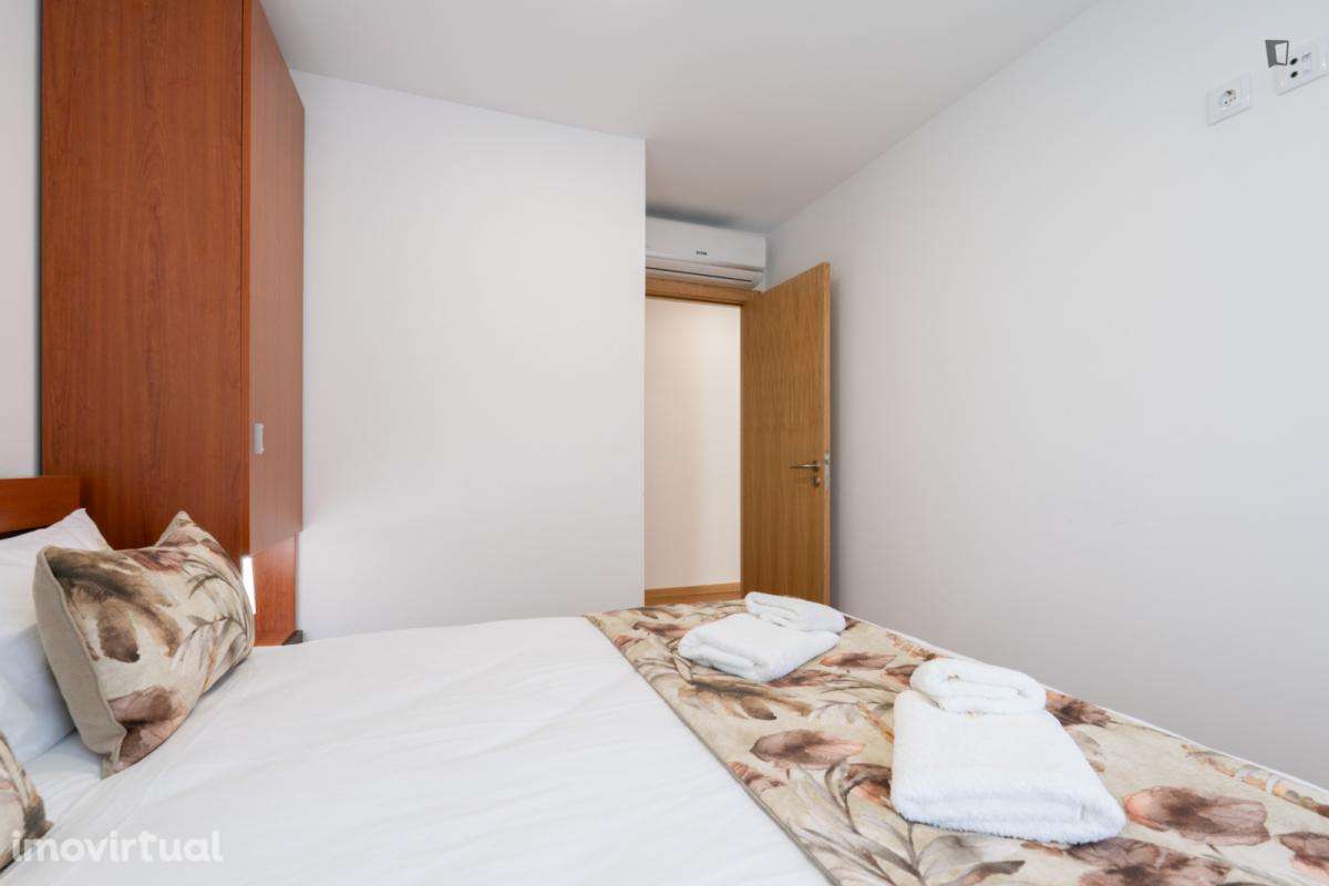 Apartamento com 2 quartos - localizado em Paredes de Ferreira Porto - Grande imagem: 3/36