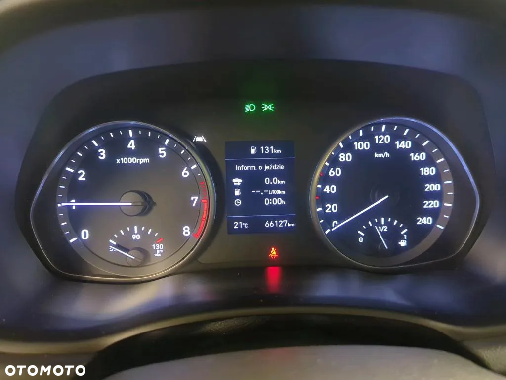 Hyundai i30 1.5 DPI Classic + - 10
