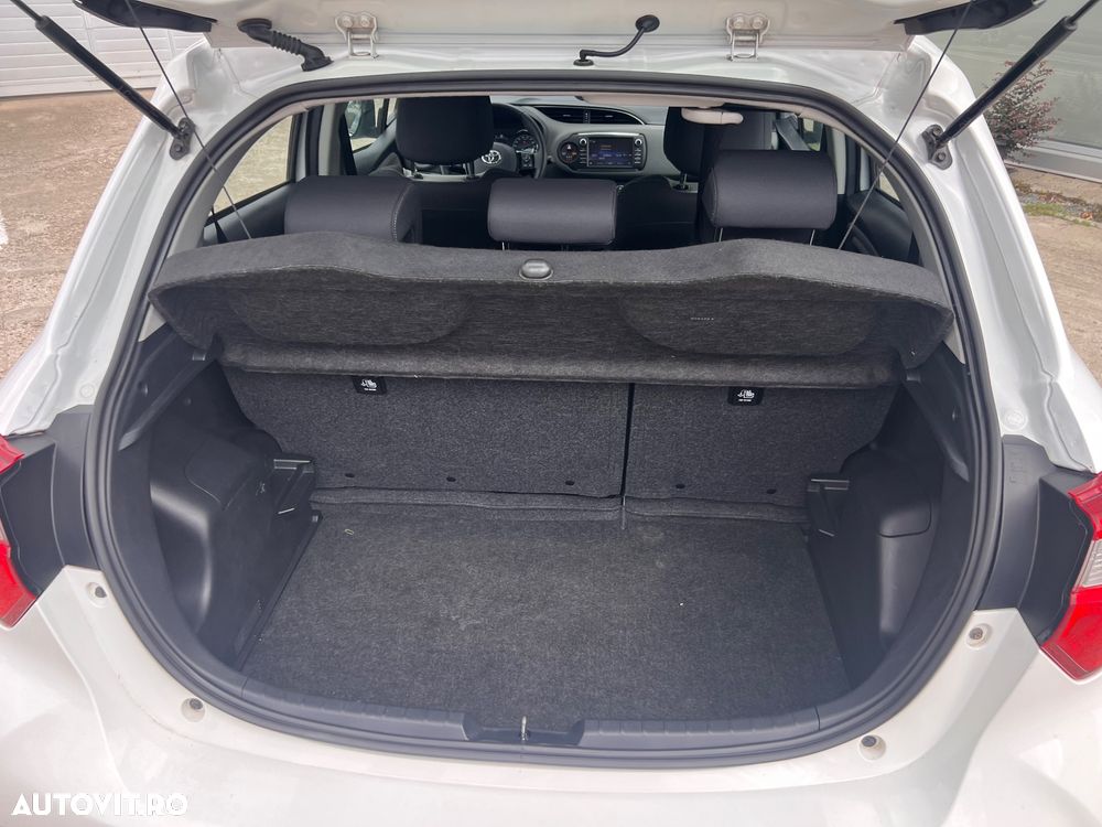 Toyota Yaris - 14