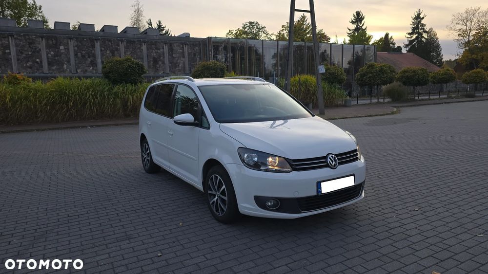 Volkswagen Touran 1.6 TDI DPF Highline - 2