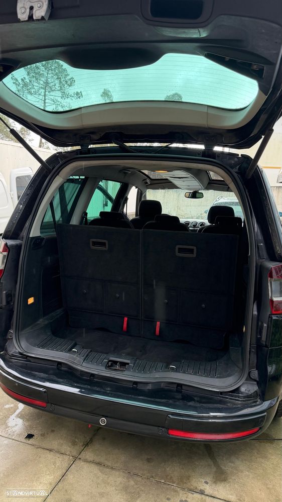 Ford Galaxy 1.8 TDCi Ghia - 12