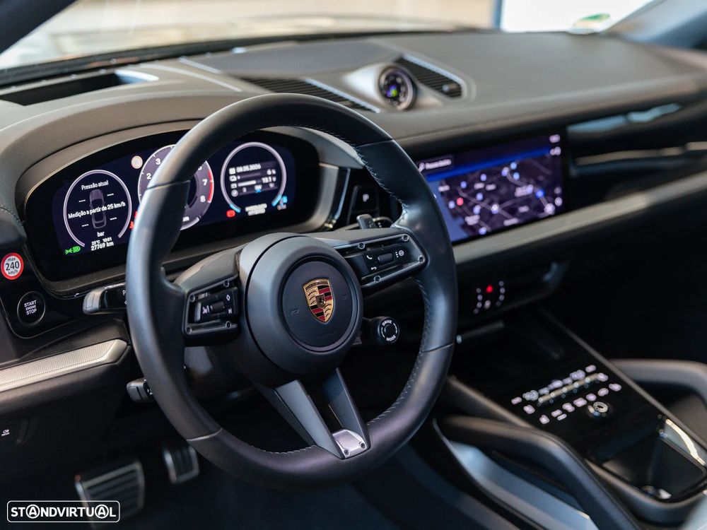 Porsche Cayenne Coupé S E-Hybrid - 26