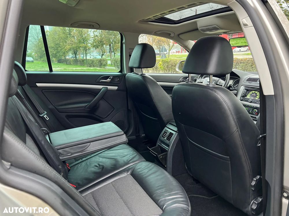 Skoda Octavia 1.6 TDI (Green tec) Ambition - 6