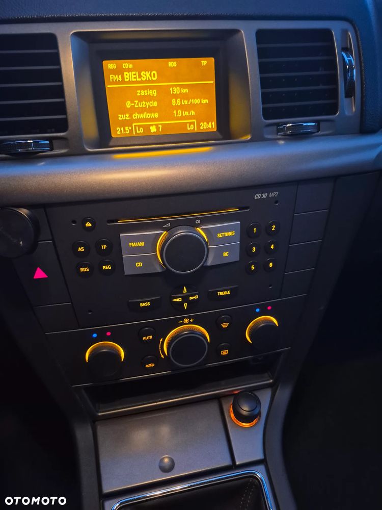 Opel Vectra 1.8 - 10