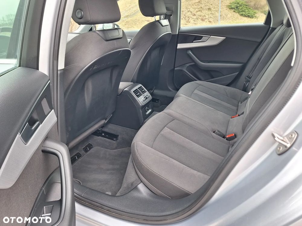 Audi A4 Avant 1.4 TFSI S tronic sport - 8