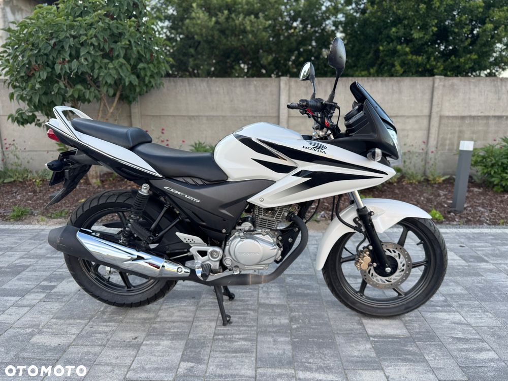 Honda CBF - 2