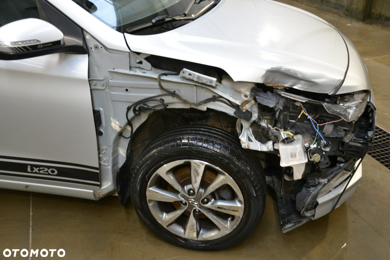Hyundai i20 - 14