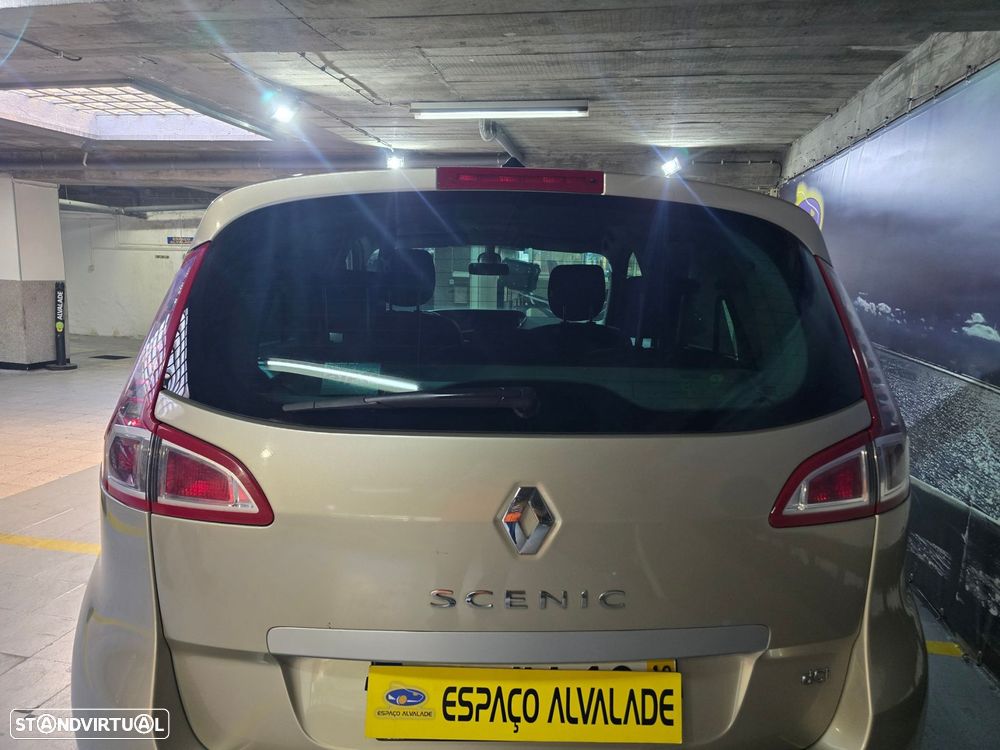 Renault Scénic 1.5 dCi Luxe - 5