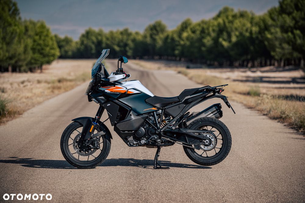 KTM Adventure - 10