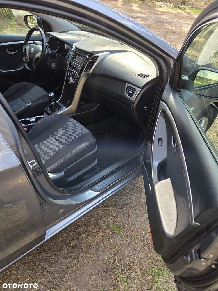 Hyundai i30 1.4 Classic - 7