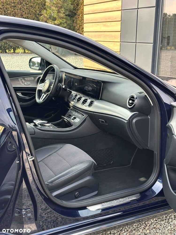 Mercedes-Benz Klasa E 220 d 9G-TRONIC Avantgarde - 11