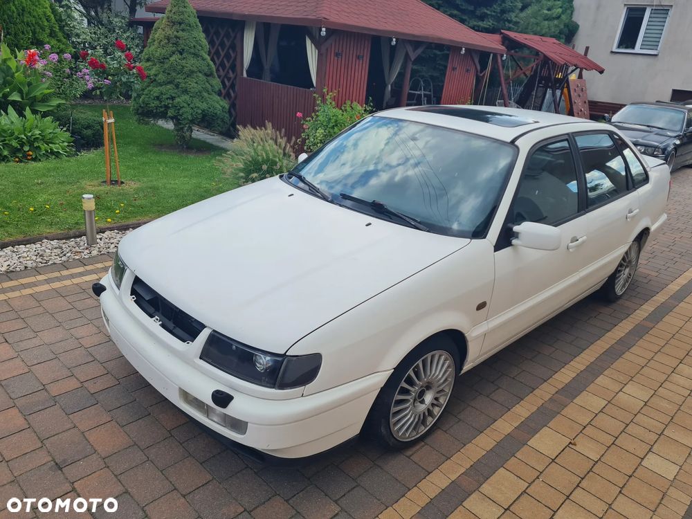 Volkswagen Passat 2.8 VR6 GT - 12