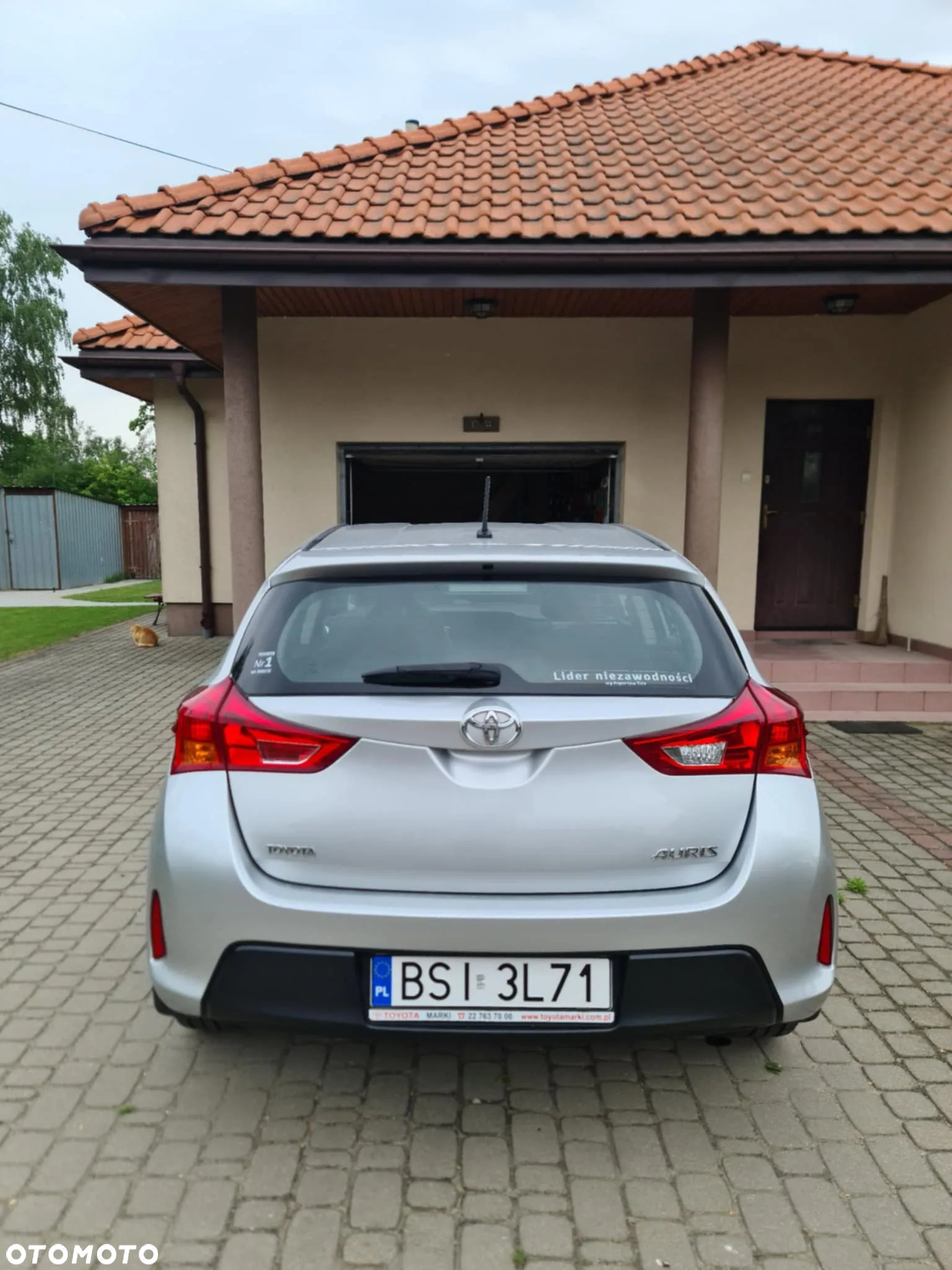 Toyota Auris - 4