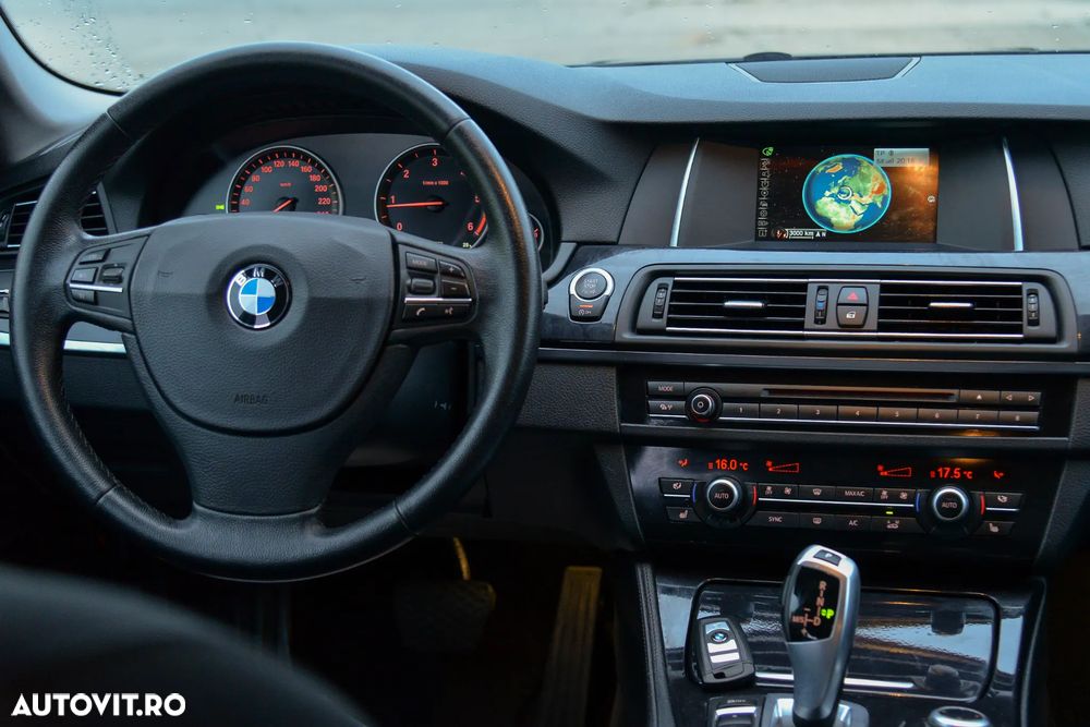 BMW Seria 5 520d Aut. Luxury Line - 6