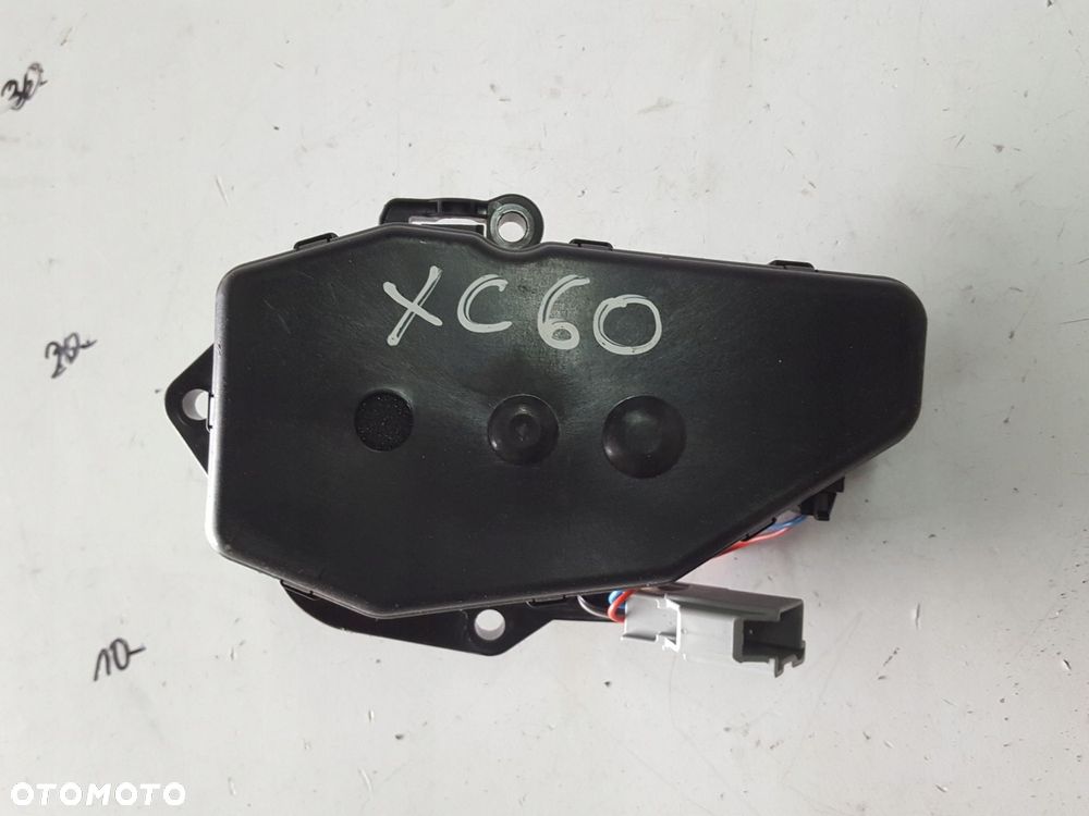 VOLVO XC60 I LIFT 13-17r DOCIĄG KLAPY BAGAŻNIKA 31440645 - 1