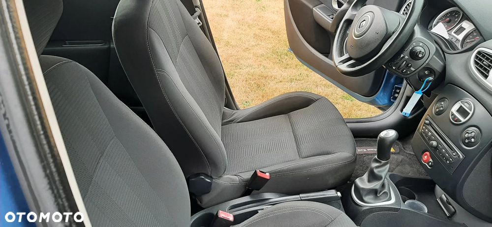 Renault Clio 1.2 TCE Wind - 26