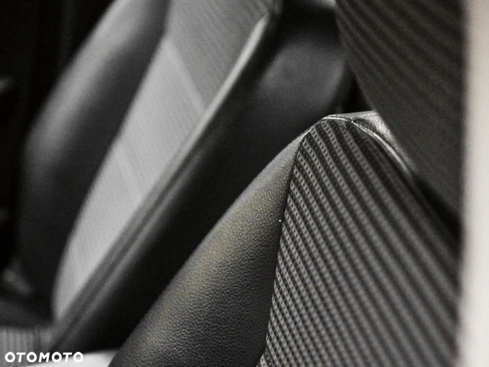 Mercedes-Benz Klasa B 170 Autotronic - 16