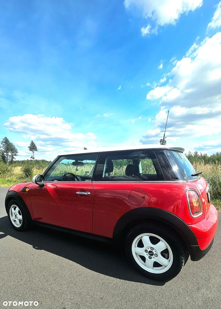 MINI Cooper Standard - 5