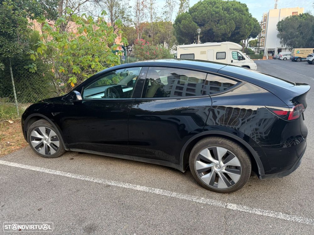 Tesla Model Y Long Range Tração Traseira foto 3