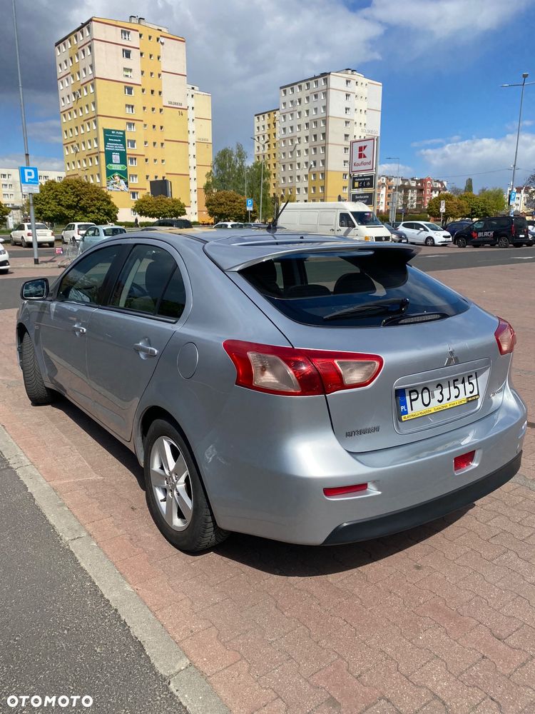 Mitsubishi Lancer 1.8 Inform - 4