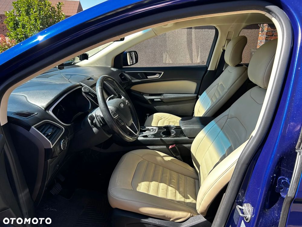 Ford Edge - 22