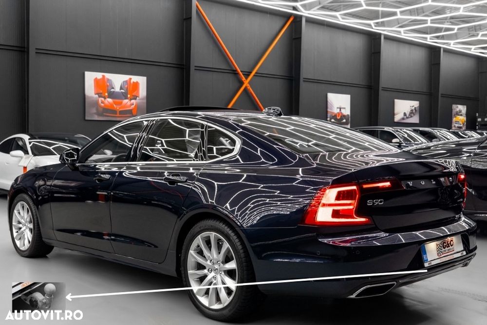 Volvo S90 T8 Twin Engine AWD Geartronic Momentum - 4