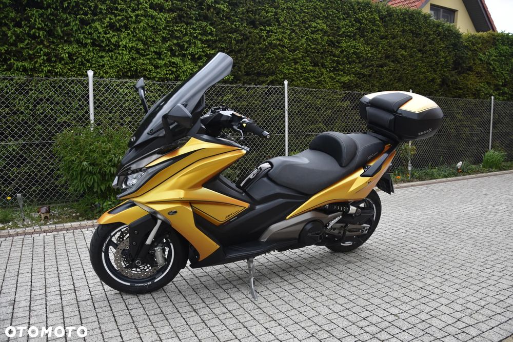 Kymco AK 550 - 5