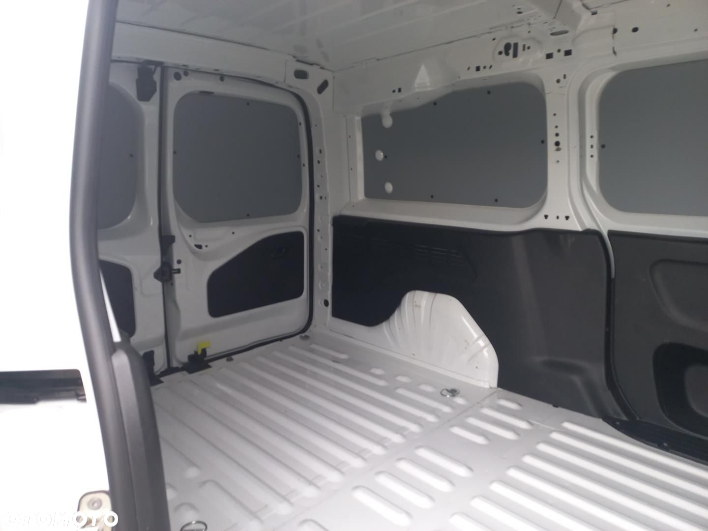 Toyota PROACE CITY - 18