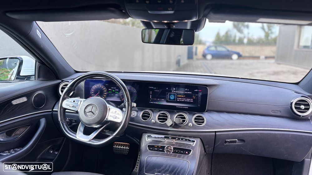 Mercedes-Benz E 300 de AMG Line - 2