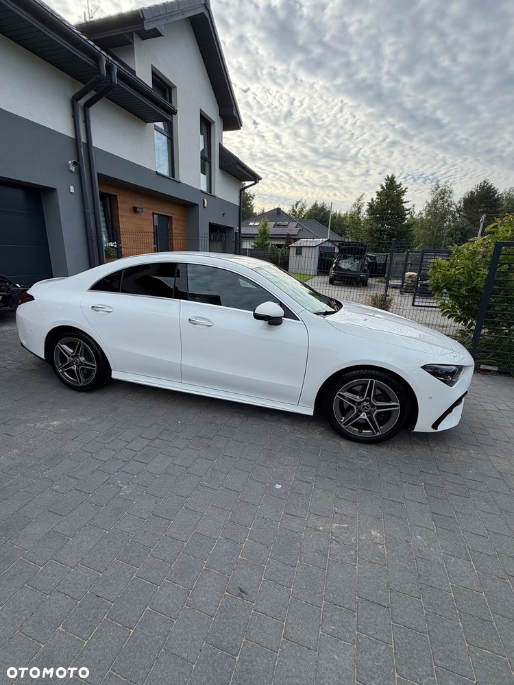 Mercedes-Benz CLA 200 AMG Line 7G-DCT - 2