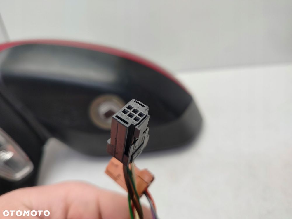 peugeot 5008 i 9 pin 6+3 09r- lusterko lewe zewnętrzne lkr - 6
