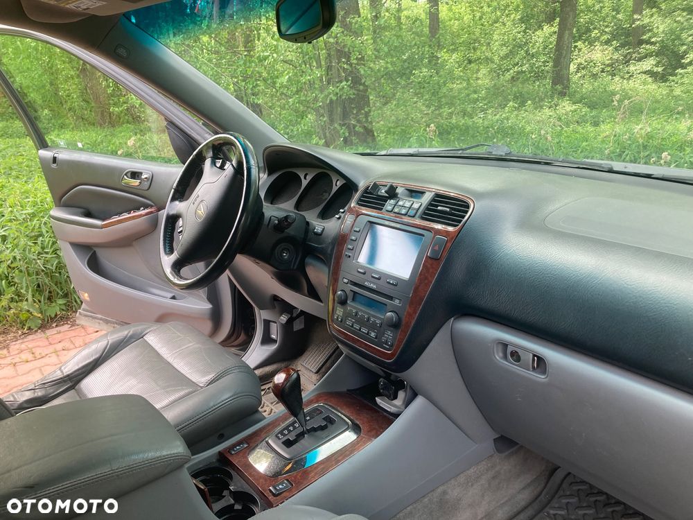 Acura MDX 3.5 V6 Base - 17