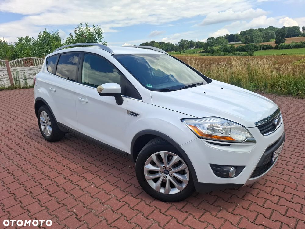 Ford Kuga 2.0 TDCi 2x4 Titanium - 6
