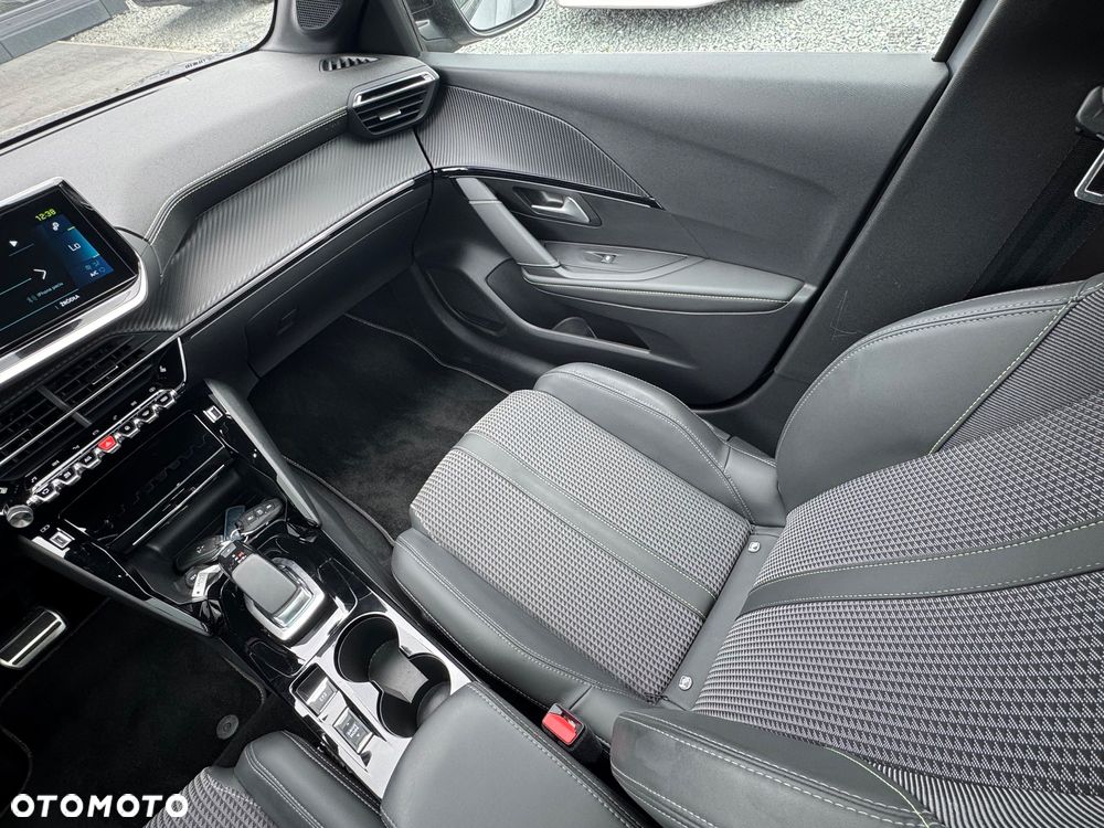 Peugeot 208 Elektromotor 136 GT+ - 21