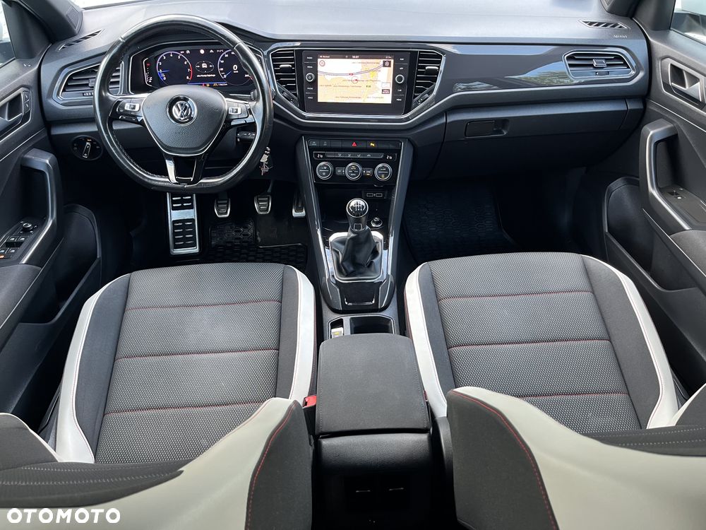 Volkswagen T-Roc 1.5 TSI ACT Premium - 18