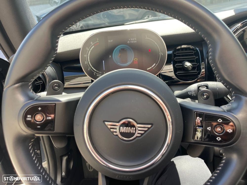 MINI Cabrio Cooper S Premium JCW Auto - 25