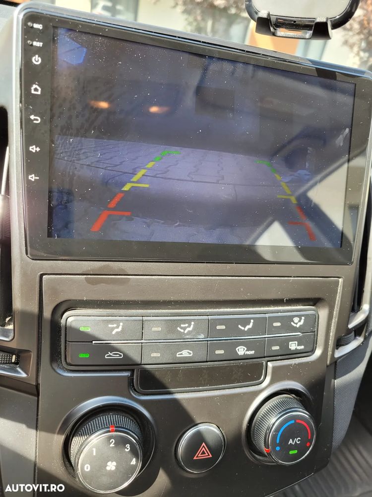 Hyundai i30 1.6 CRDI FIFA WM Edition - 7