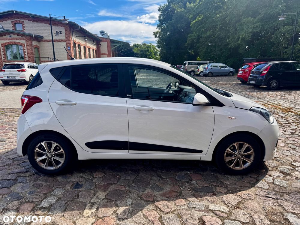 Hyundai i10 1.2 Passion - 10